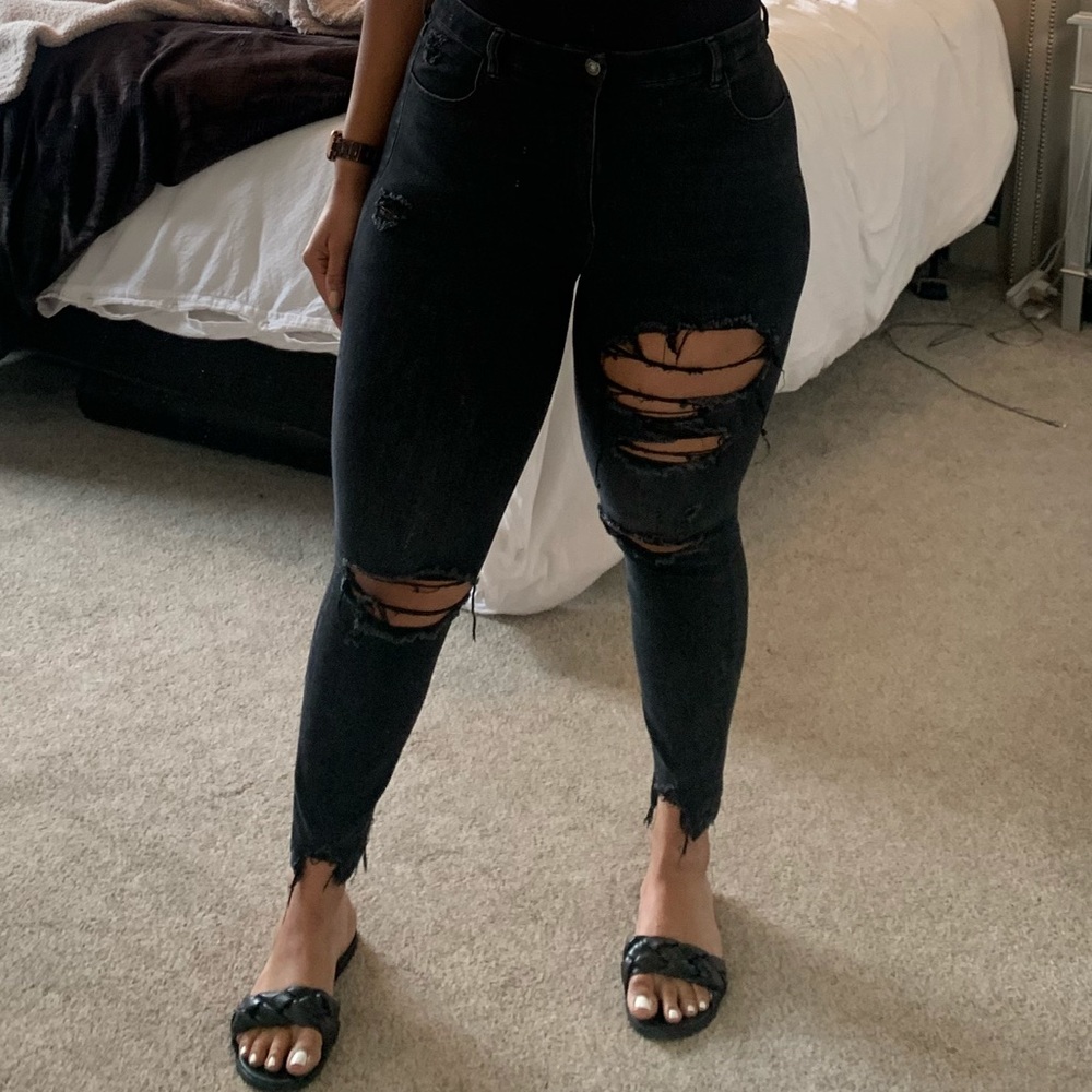 American Eagle Curve High Rise Curve Dream Jean